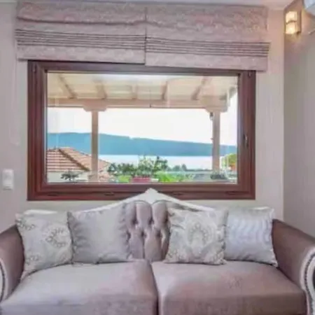 Agnantema Seaview