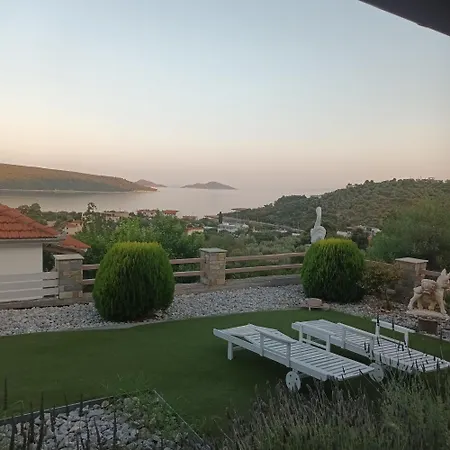 Vila Agnantema Seaview *