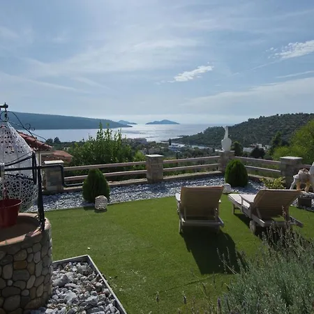 Vila Agnantema Seaview *